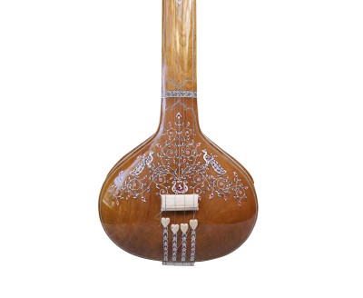 Miraj Tanpura Maschio, decorazione piena