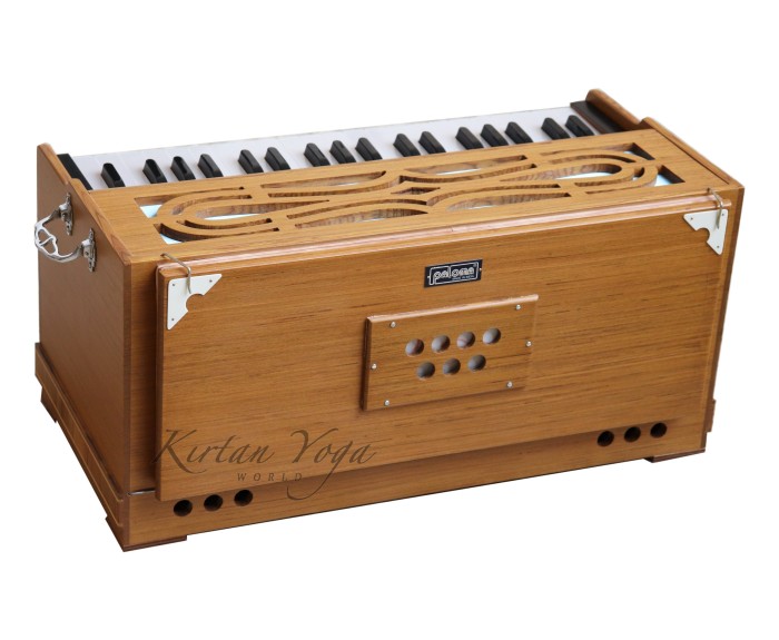 Harmonium Paloma 39 keys, 2 set of reeds