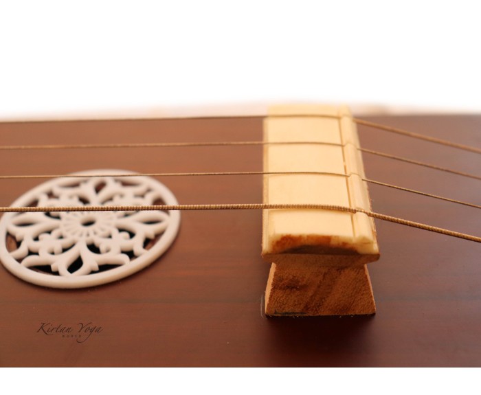 Box Tanpura Raga, kirtanyogaworld